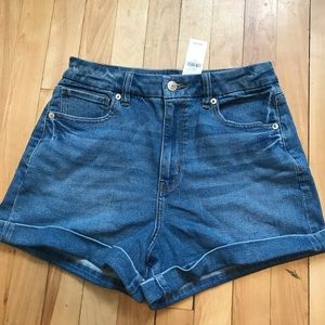 AE Stretch Curvy Denim Mom Jean Shorts